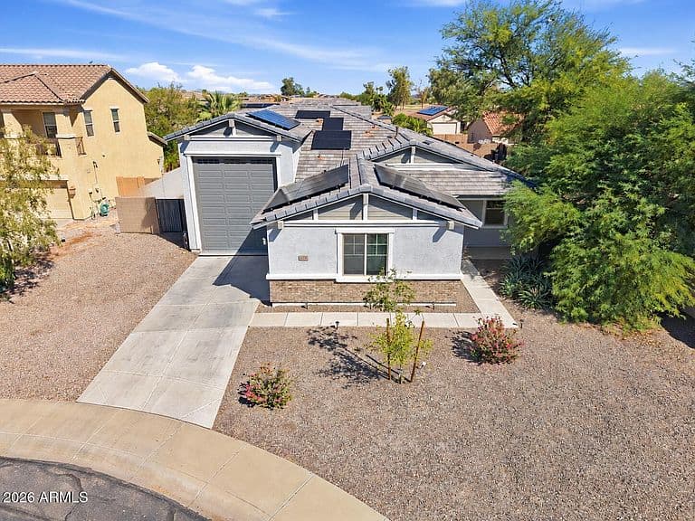 638 W NOVA Court photo 1