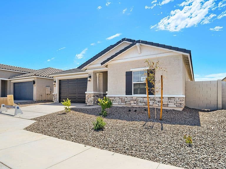 36909 W Nina St photo 3