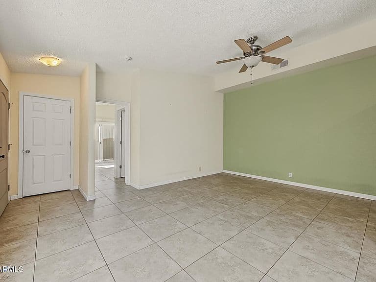 5912 E Nance Street photo 3