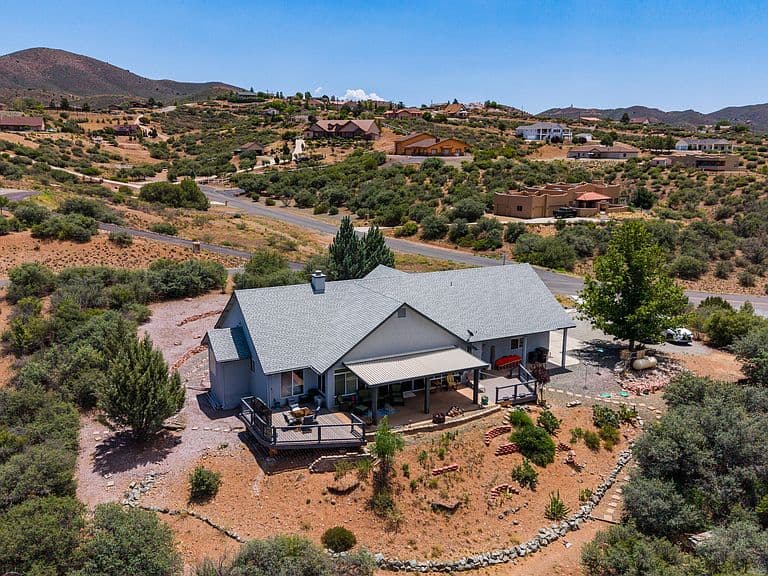 14324 E MEADOW Road photo 1