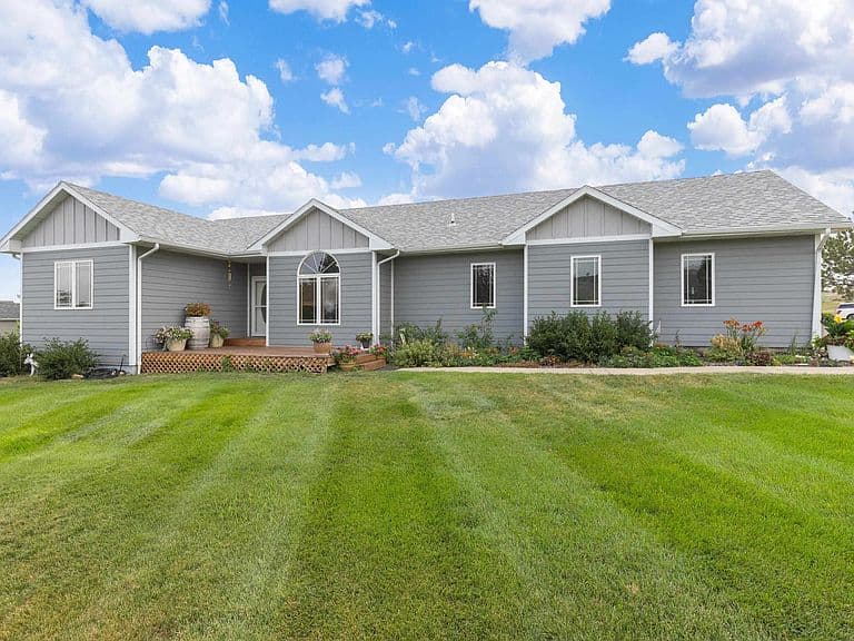 2358 Wildhorse Dr photo 2