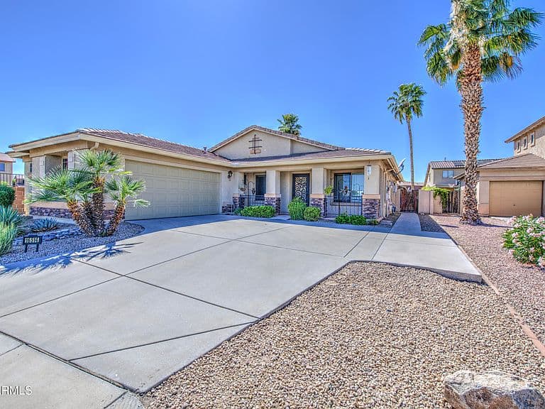 16514 N 149TH Court photo 4