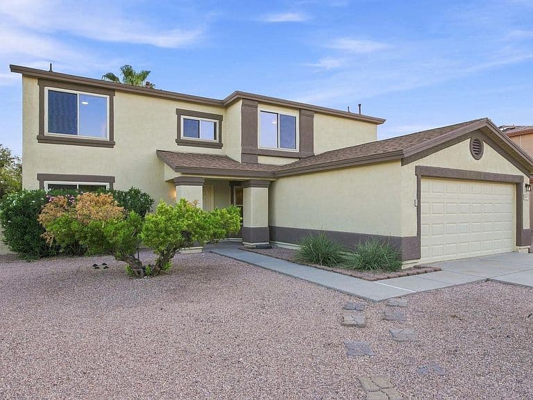 2571 W Calle Senor Manuel photo 2