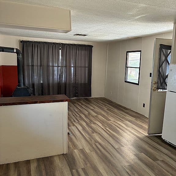 465 S Groseta Dr photo 5