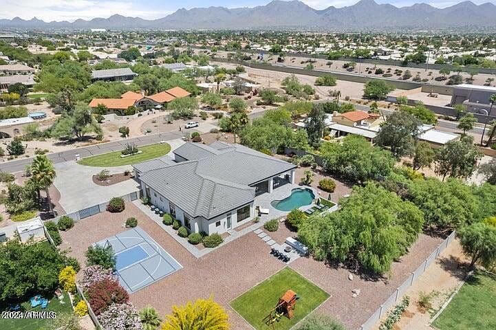 8645 E Wood Drive photo 2