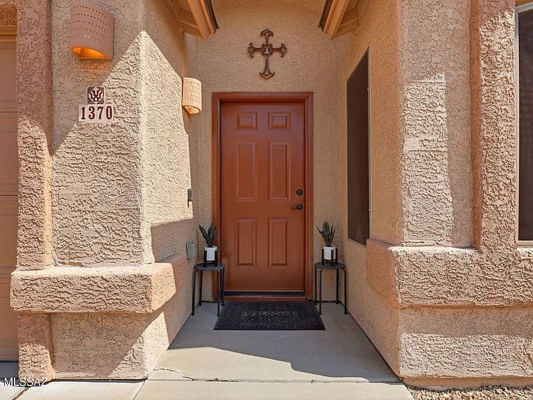 1370 W Calle Rio Lobo photo 3