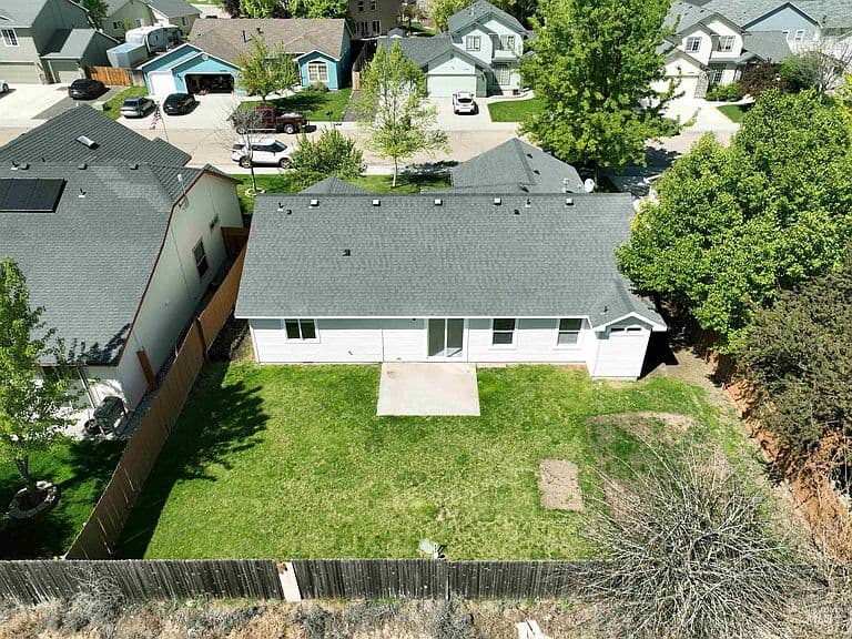 16891 N Darmady Loop photo 4