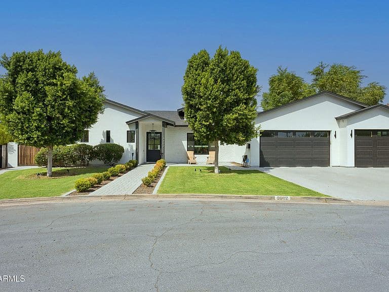 3302 N 51ST Street photo 2