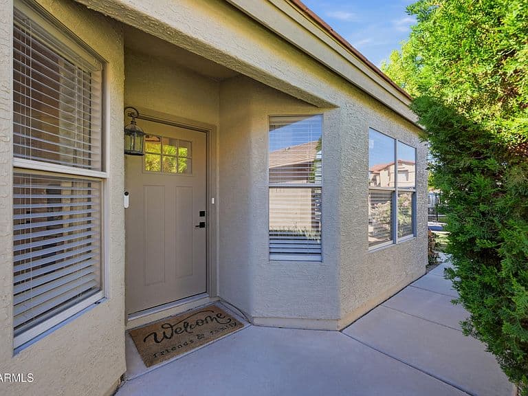 2249 E PINTO Drive photo 4