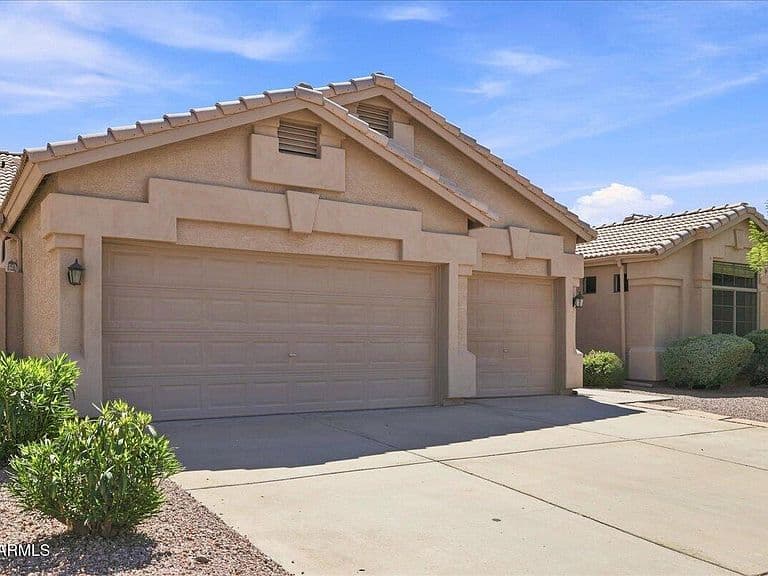 4401 E CASEY Lane photo 1