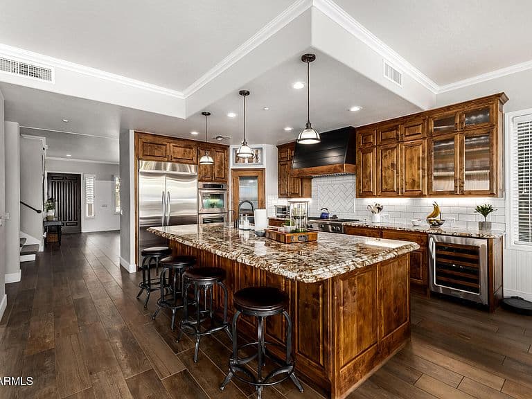 10531 E CONIESON Road photo 5