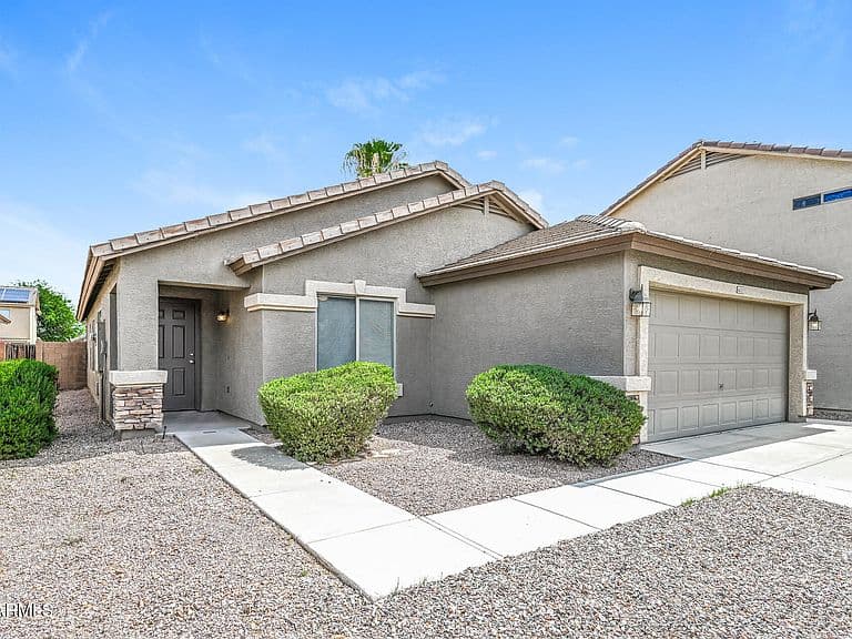 6025 N KARINA Court photo 3
