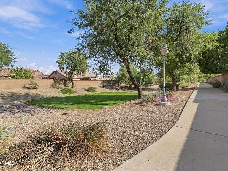 16251 N DURBIN Drive photo 3