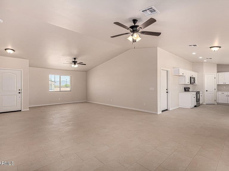 10542 S 296TH Lane photo 2