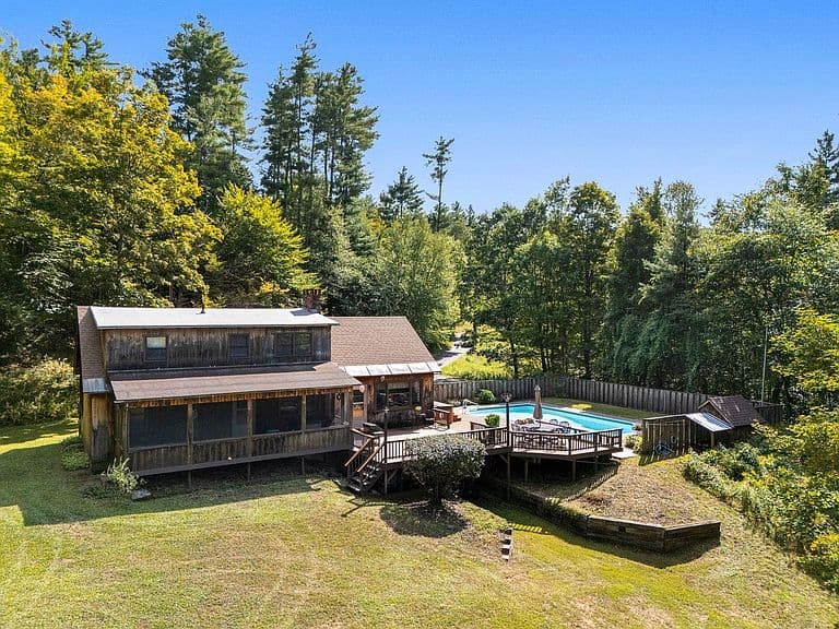 49 Oles Drive photo 5