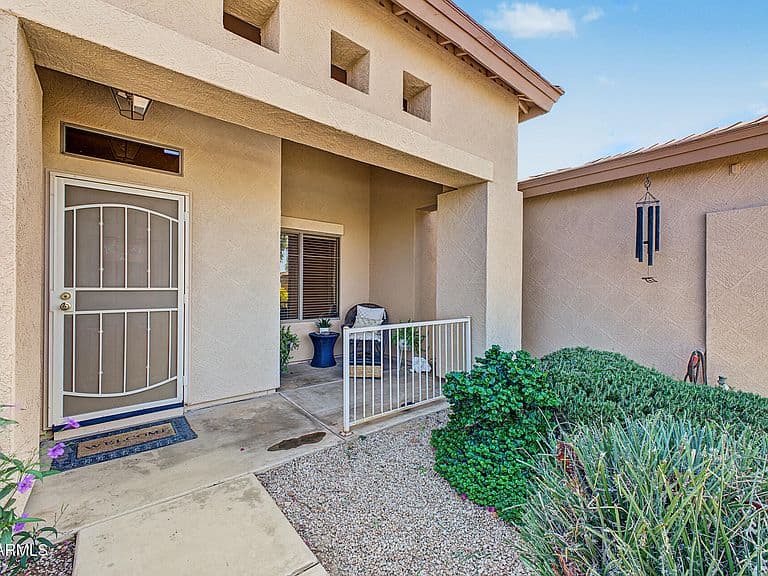 21191 E LORDS Way photo 4