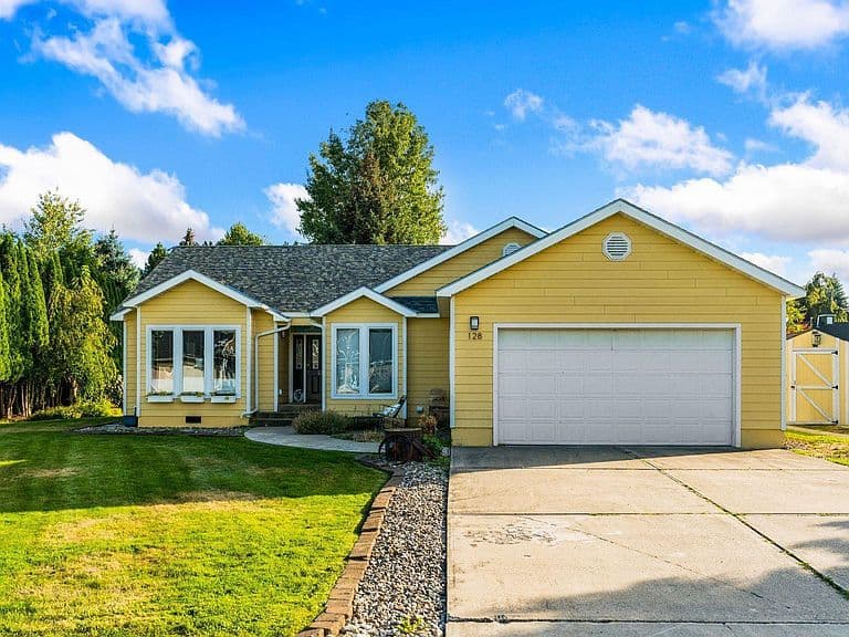 128 Spur Dr photo 2