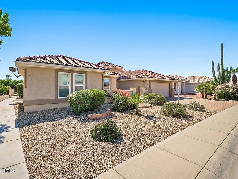 20229 N SONNET Drive photo 3