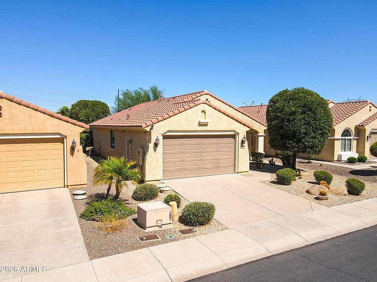 26508 W ROSS Avenue photo 2