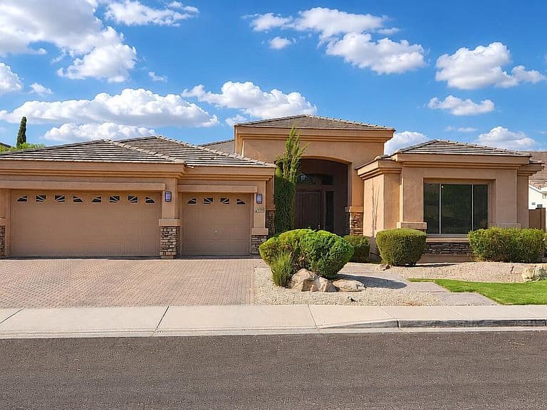 1764 W COCONINO Drive photo 3