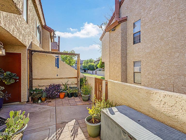 2040 S LONGMORE Street #43 photo 4