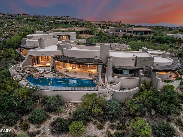 11108 E MARIOLA Way photo 2