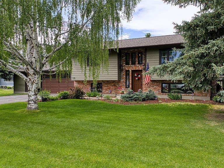 179 Arbour Dr photo 1