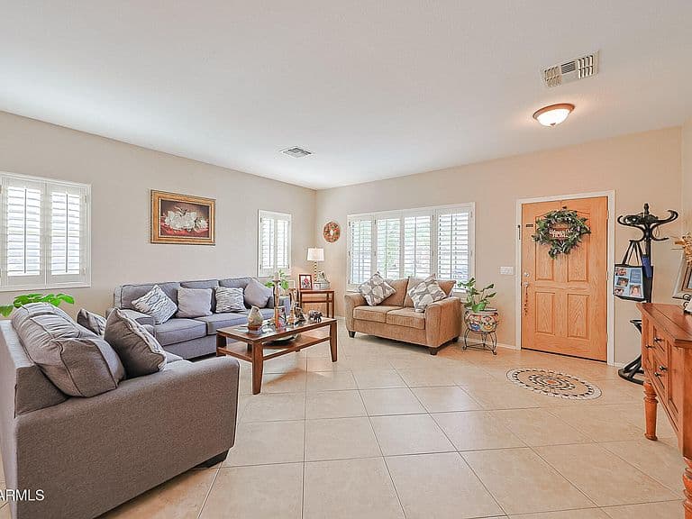 15933 W MAUNA LOA Lane photo 4