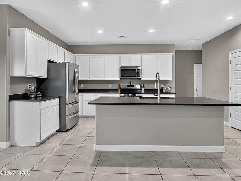 37008 N HINTERWALD Way photo 5