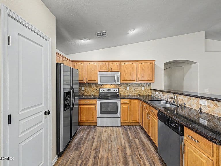 3776 W SOUTH BUTTE Road photo 5