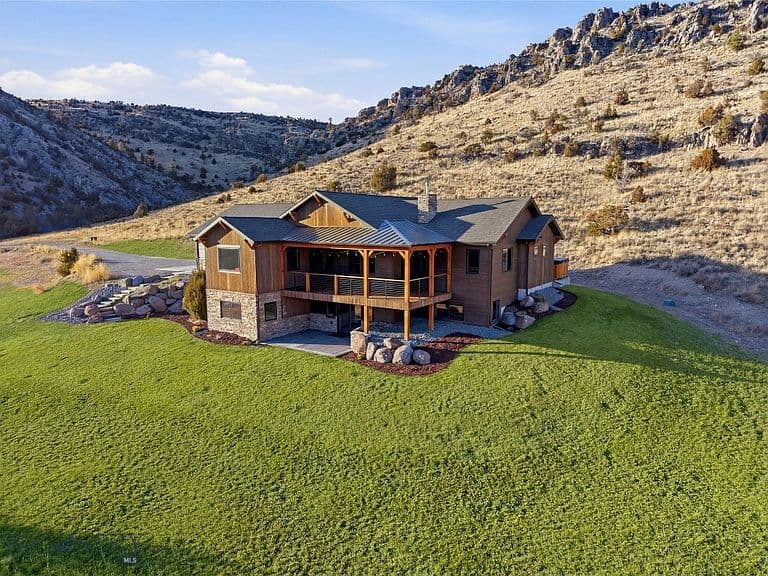 6076 Nixon Gulch Rd photo 1