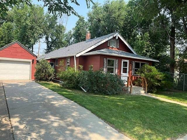 520 Edgar St photo 1