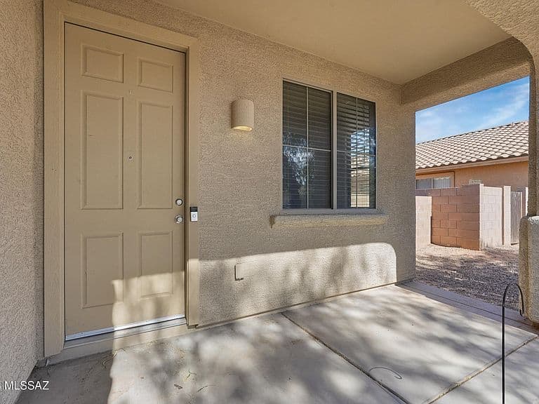 7044 W Festival Way photo 4