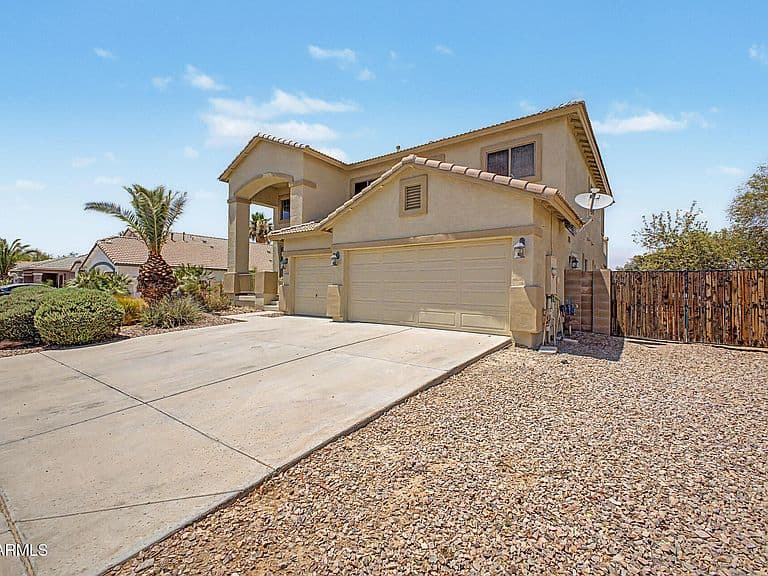 43226 W ASKEW Drive photo 3