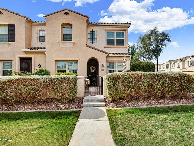 4077 S SABRINA Drive #71 photo 3