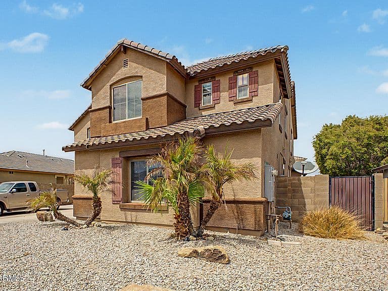 15212 W JACKSON Street photo 4