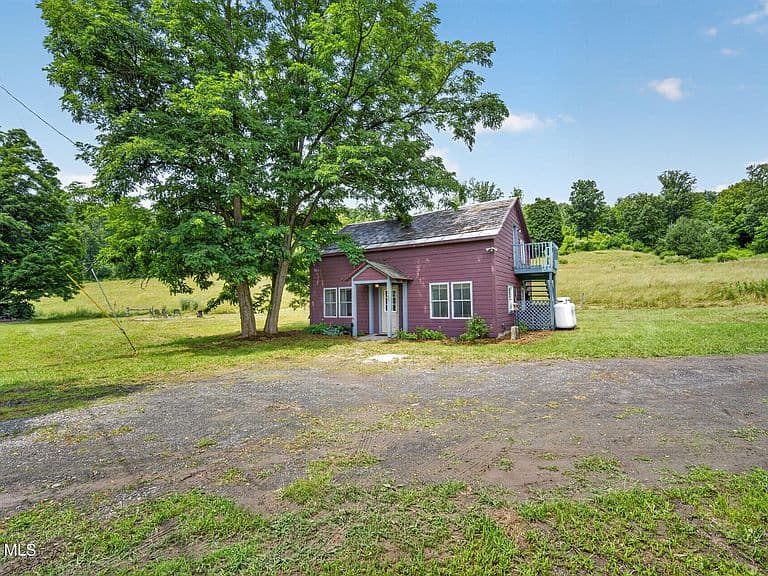 447 Chamberlin Mills Road photo 2