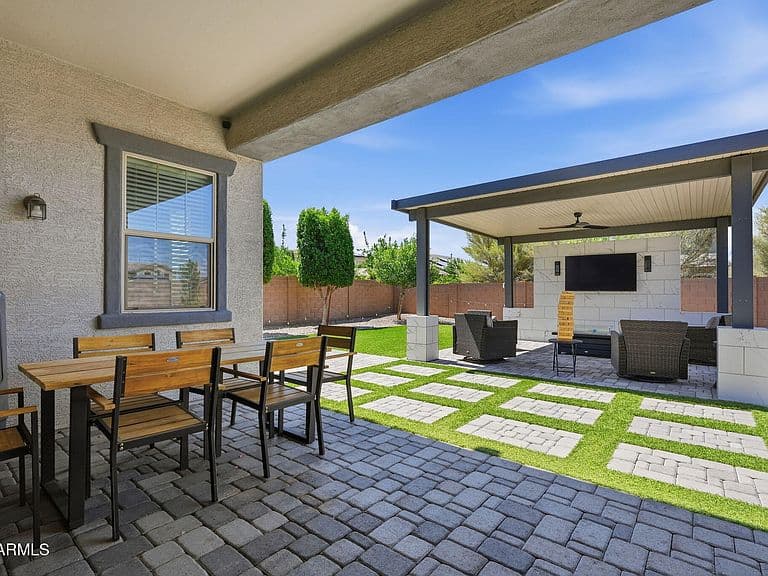 19119 E APRICOT Lane photo 1