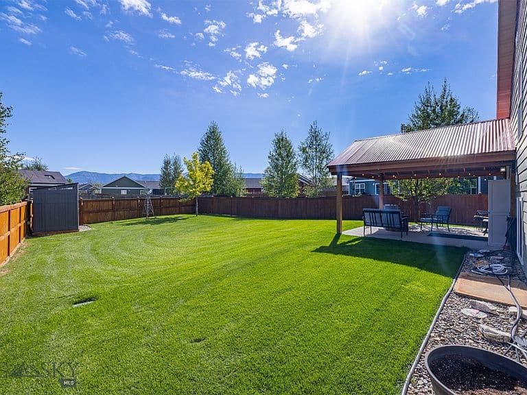 2109 Sturnella Ln photo 5