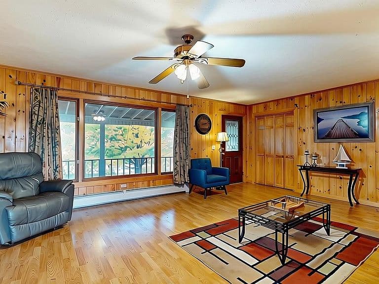 8 Folsom Harbor Road photo 5