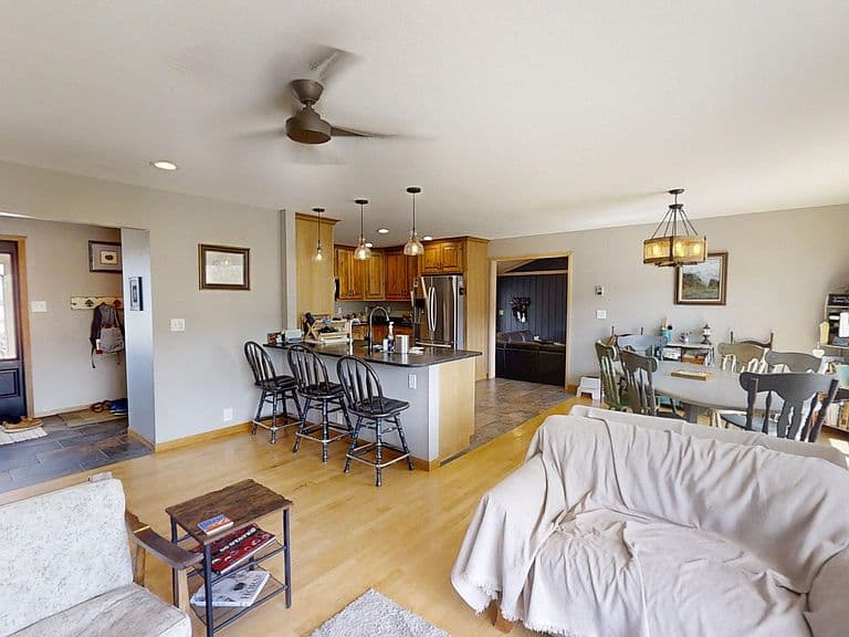 5465 Coates Rd photo 5