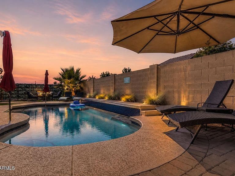 22220 E DESERT HILLS Court photo 2