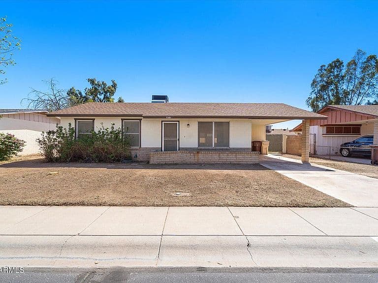 7361 W MESCAL Street photo 1