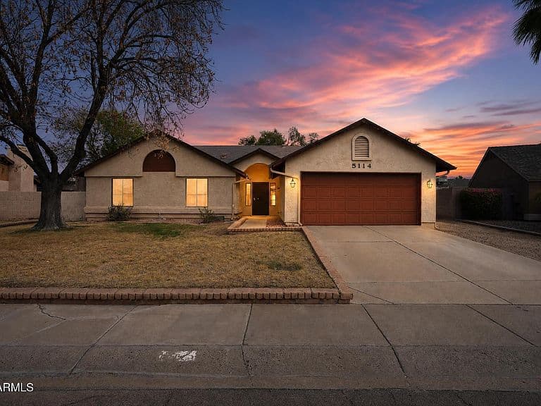 5114 W DIANA Avenue photo 1