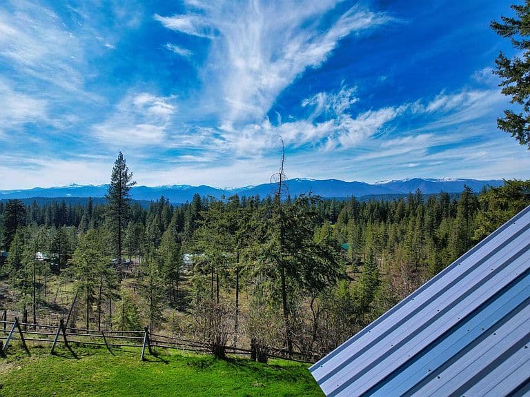 260 Rustic Ln photo 3