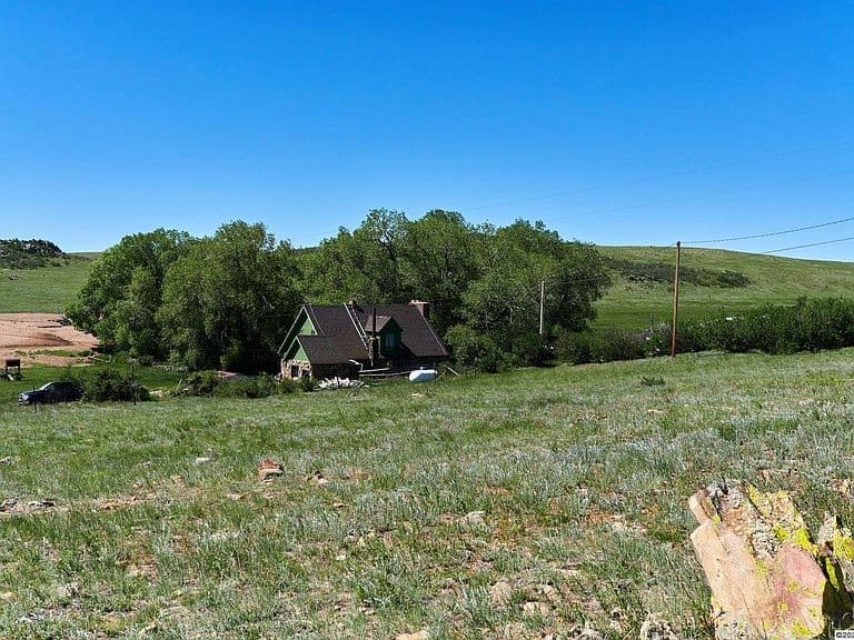 468 Harriman Rd photo 4