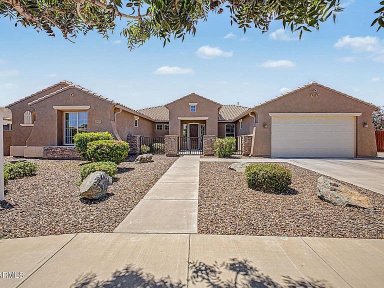 19293 E SPYGLASS Boulevard photo 2