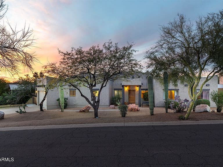 9822 E Palermo Ave photo 4