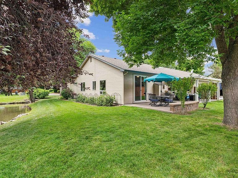 6020 N Cobbler Ln photo 2