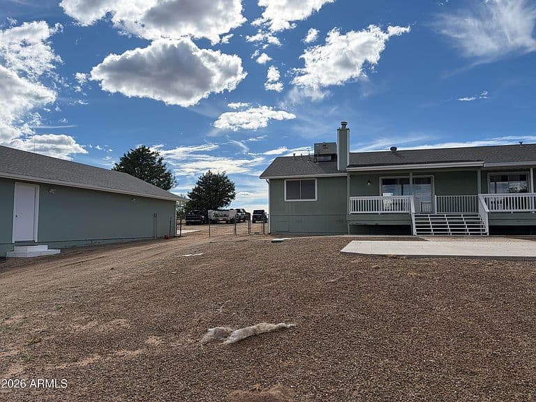 305 S REED Road photo 3